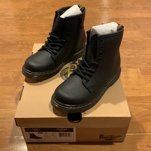 Dr. Martens Softy T Boots Black Toddler Size 11